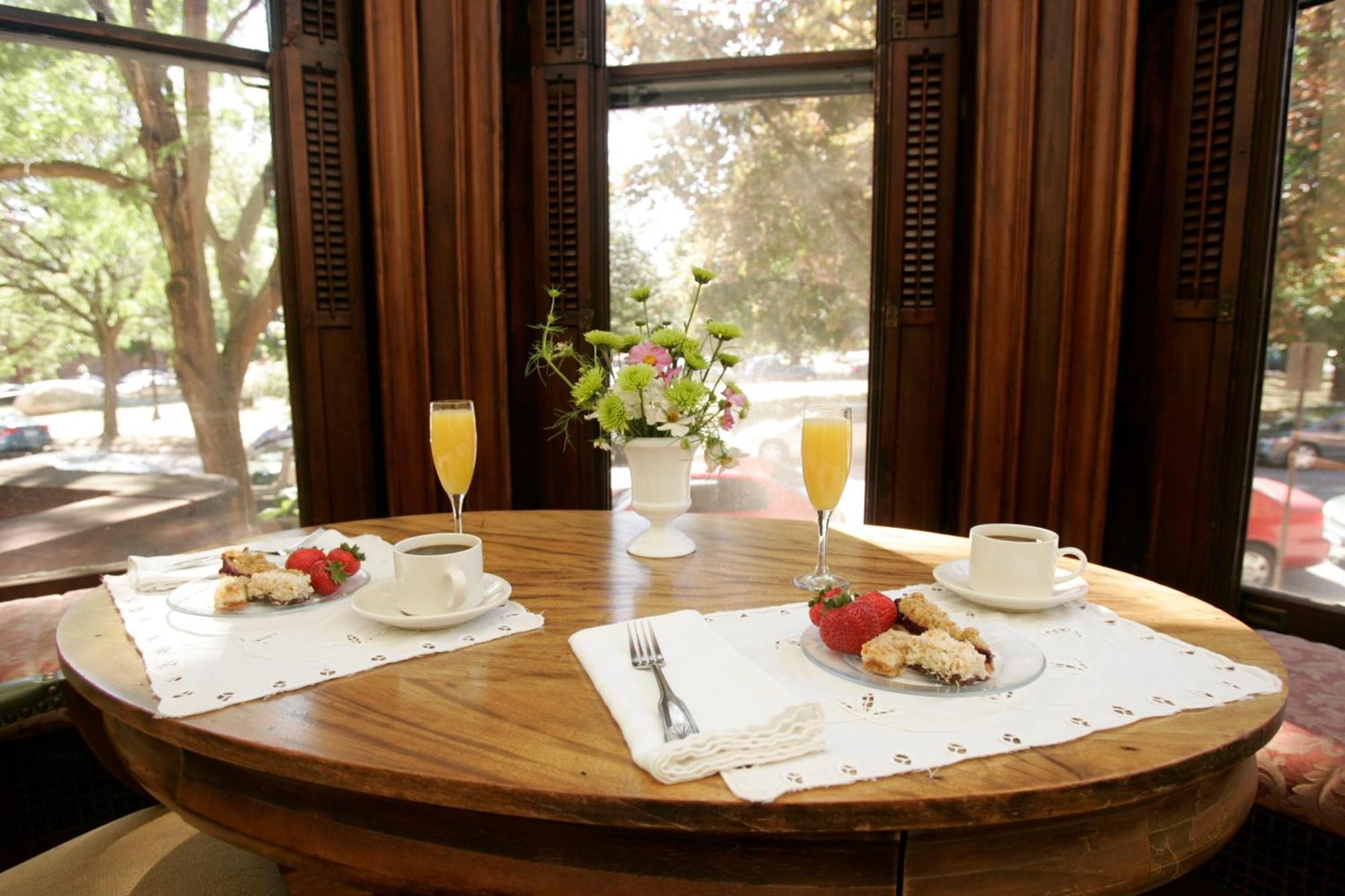 Morgan State House Inn อัลบานี ภายนอก รูปภาพ