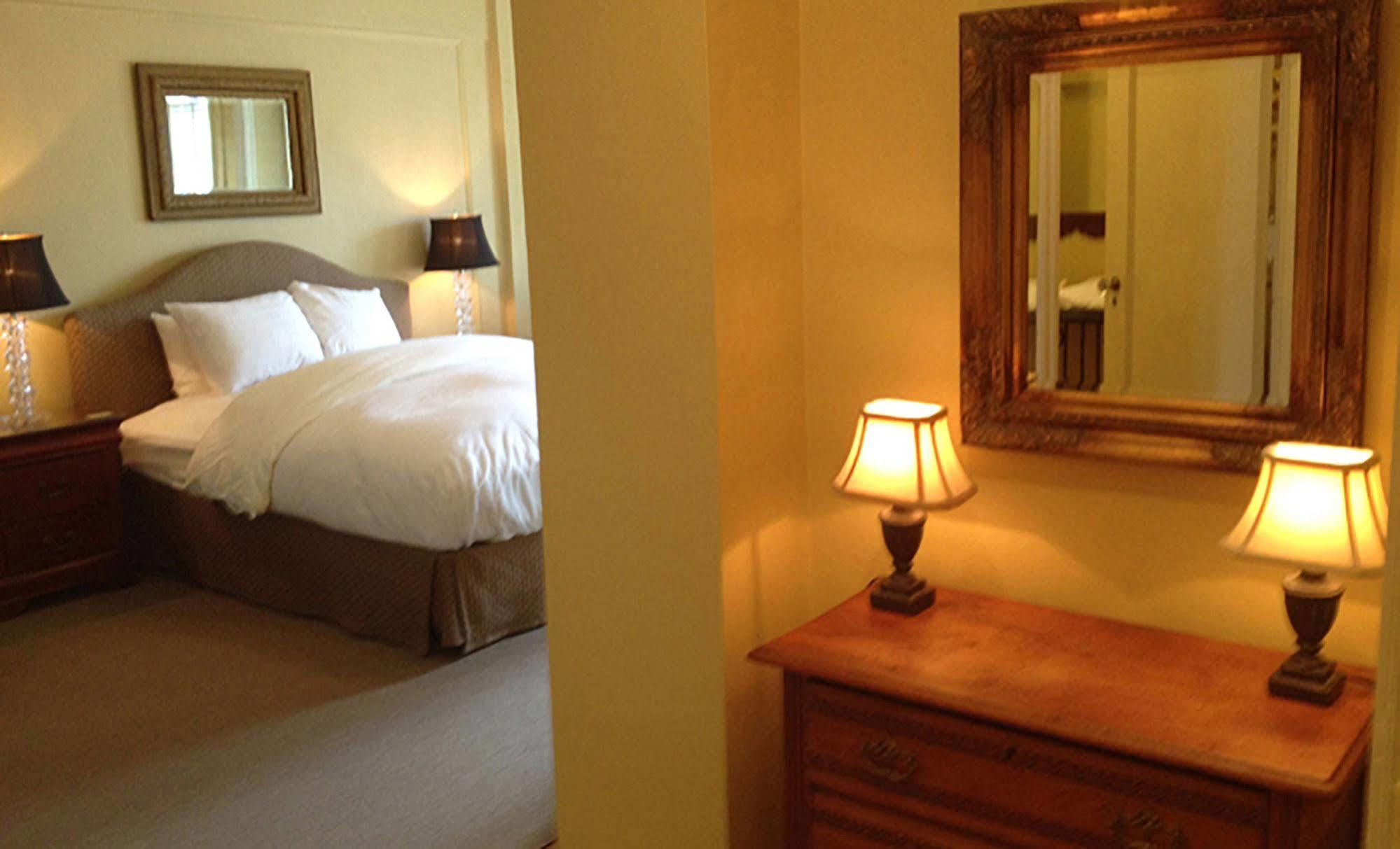 Morgan State House Inn อัลบานี ภายนอก รูปภาพ